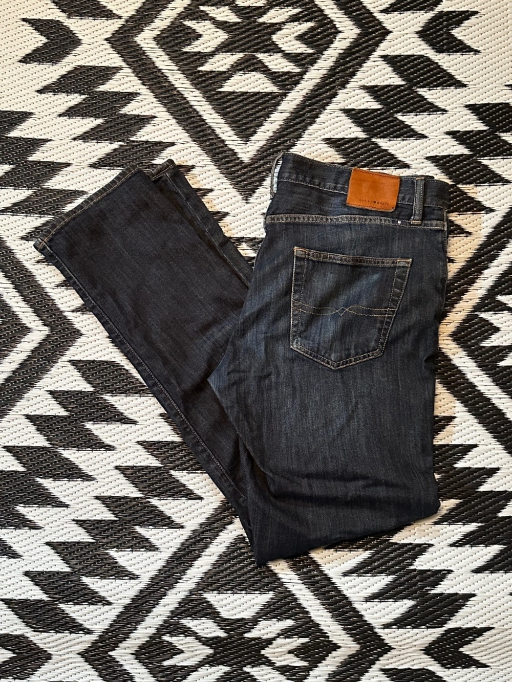 Y2K Lucky Brand Lucky You Dark Indigo Wash Athletic Fit Jeans